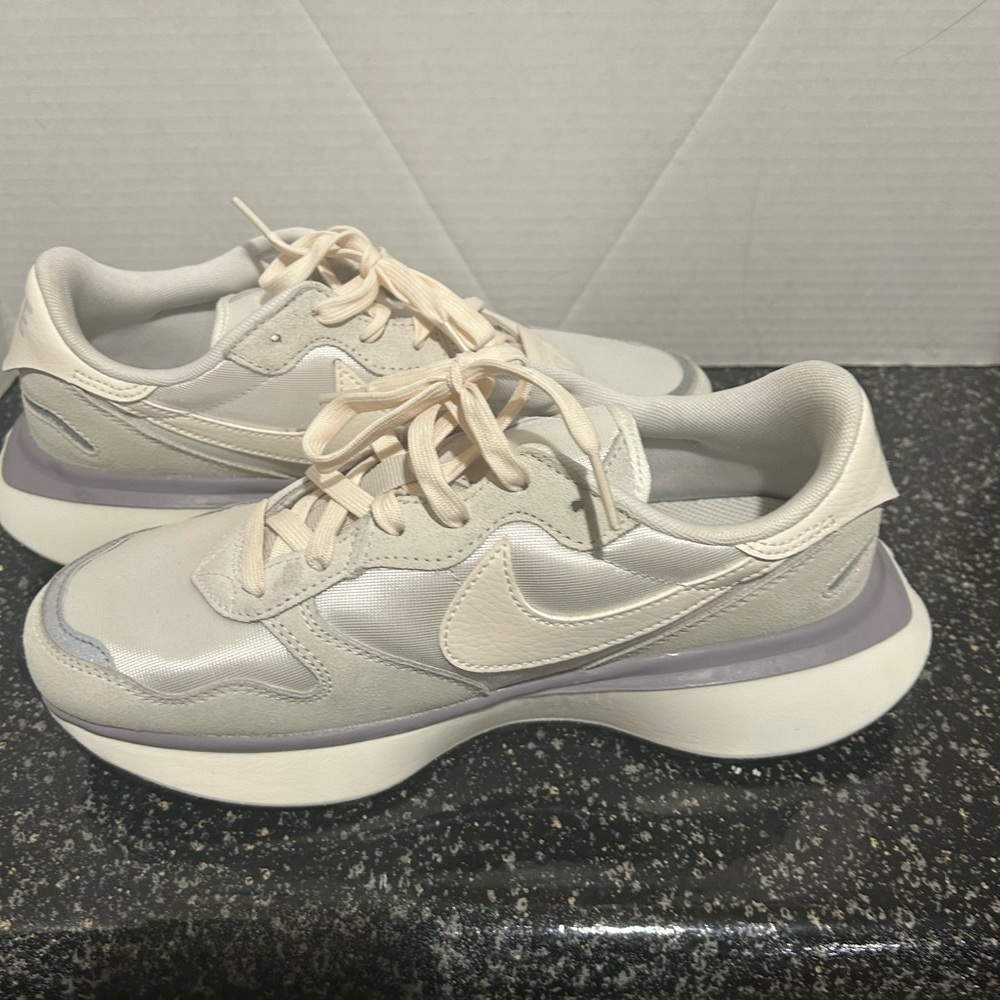 Nike Women's Cream and Purple Sneakers